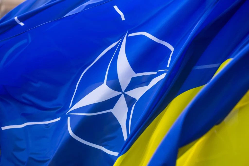 NATO şi Kievul au discutat necesităţile şi planurile de reconstrucţie ale Ucrainei