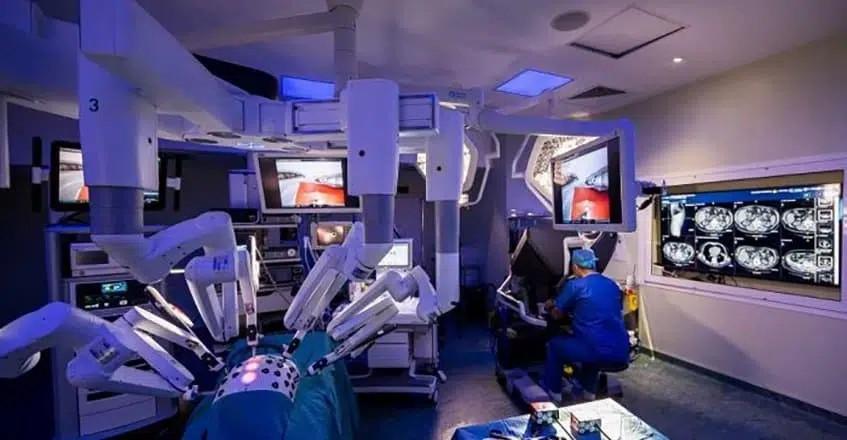 Congres internaţional de chirurgie robotică la Cluj