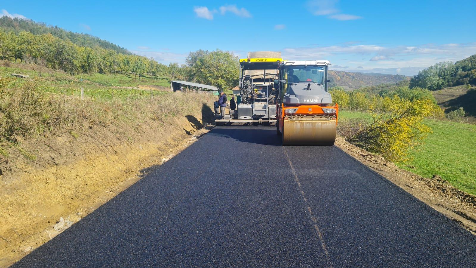 Fonduri de la Consiliul Județean pentru susținerea investițiilor în infrastructura rutieră