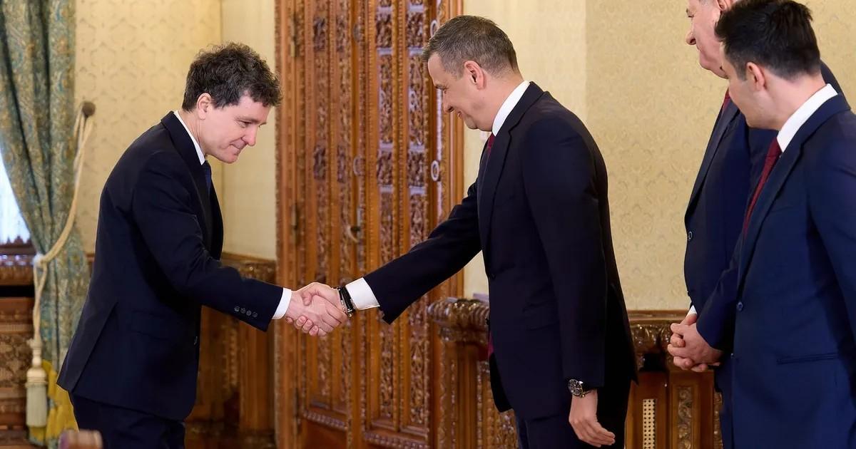 Sorin Grindeanu: Nu mai putem avea un guvern cu Ilie Bolojan prim-ministru