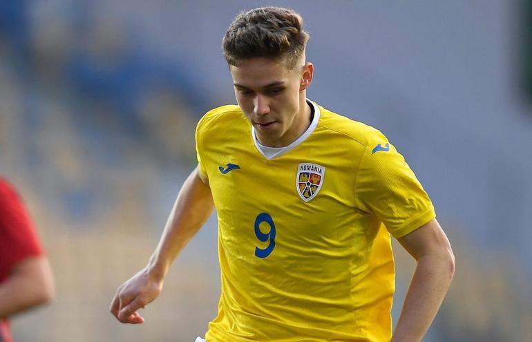 Louis Munteanu convocat la națională de Mircea Lucescu