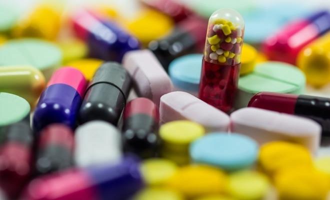 În România, accesul la tratamente noi, eficiente, întârzie cu peste 3 ani