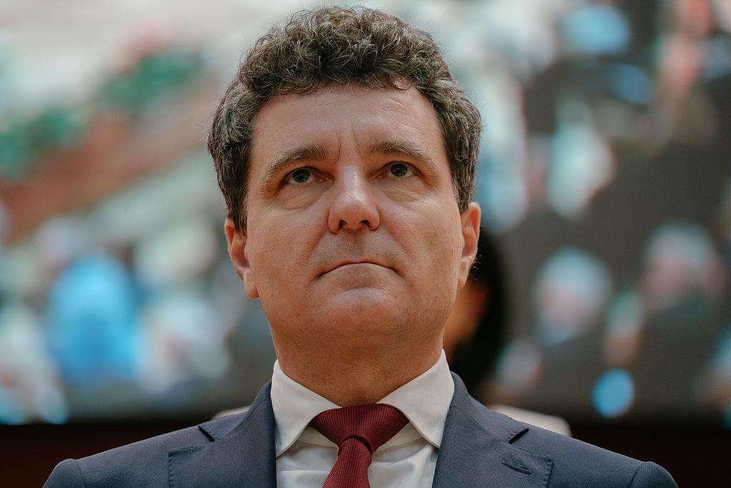 Strategia de apărare a României, în dezbatere publică. Nicuşor Dan: ”Vrem să apărăm cetăţeanul care trăieşte în acest stat”