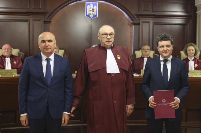 Nicușor Dan este oficial președinte al României. CCR a validat rezultatul alegerilor