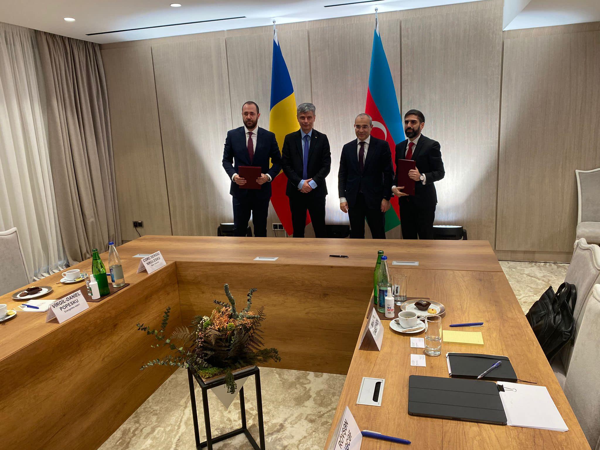 Romgaz şi Socar Trading au semnat un nou contract pentru livrarea de gaze naturale azere în România