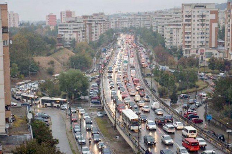 Clujul, printre oraşele din țară cu cel mai aglomerat trafic în 2025 