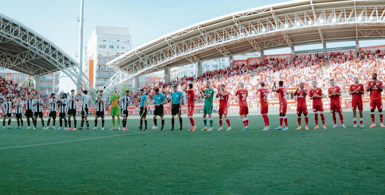 Victorie mare pentru U Cluj la Arad! Play-off-ul e tot mai aproape pentru formația lui Bergodi